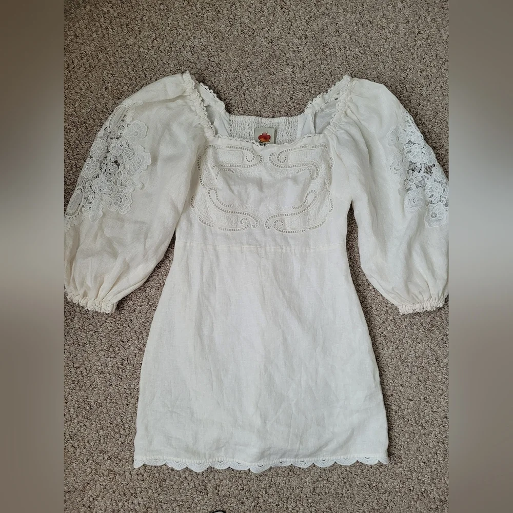FARM Rio White Eyelet Puff-Sleeve Mini Dress